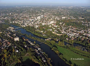 Rhein–Ruhrgebiet – Rundflug über die größte Metropol-Region in Deutschland