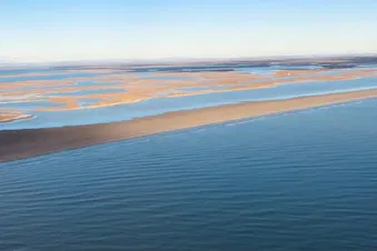 Survol du littoral - Réserve Naturelle de Camargue en hélico