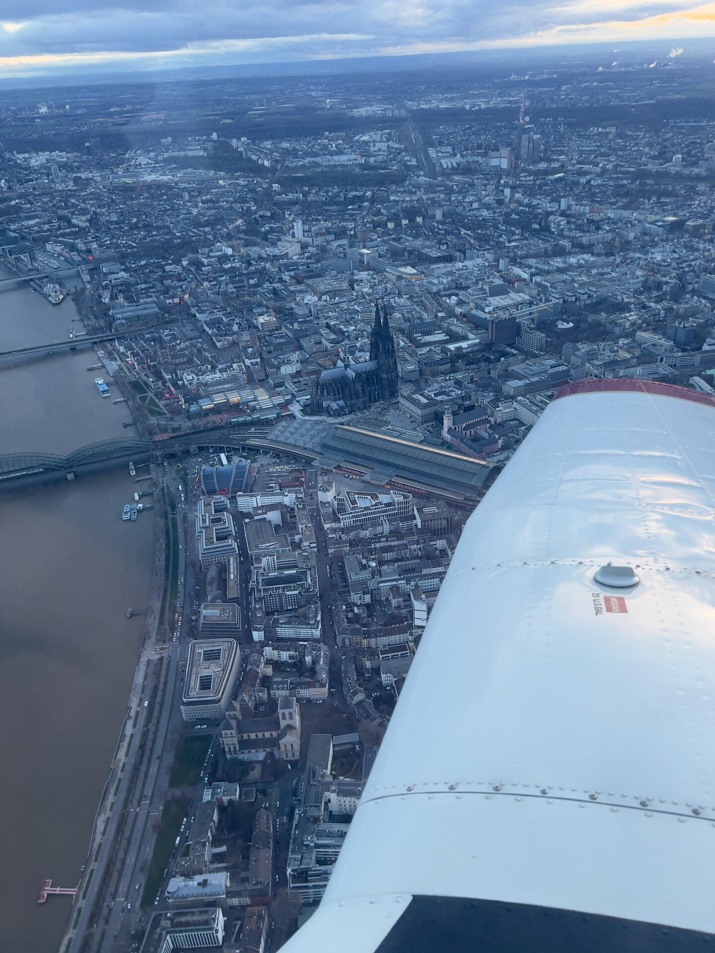 Rundflug Niederrhein - Ruhrgebiet