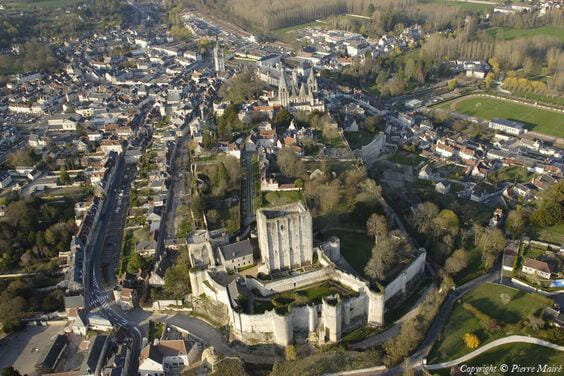 Balade aérienne : Châteaux de la Loire Est (2 passagers)