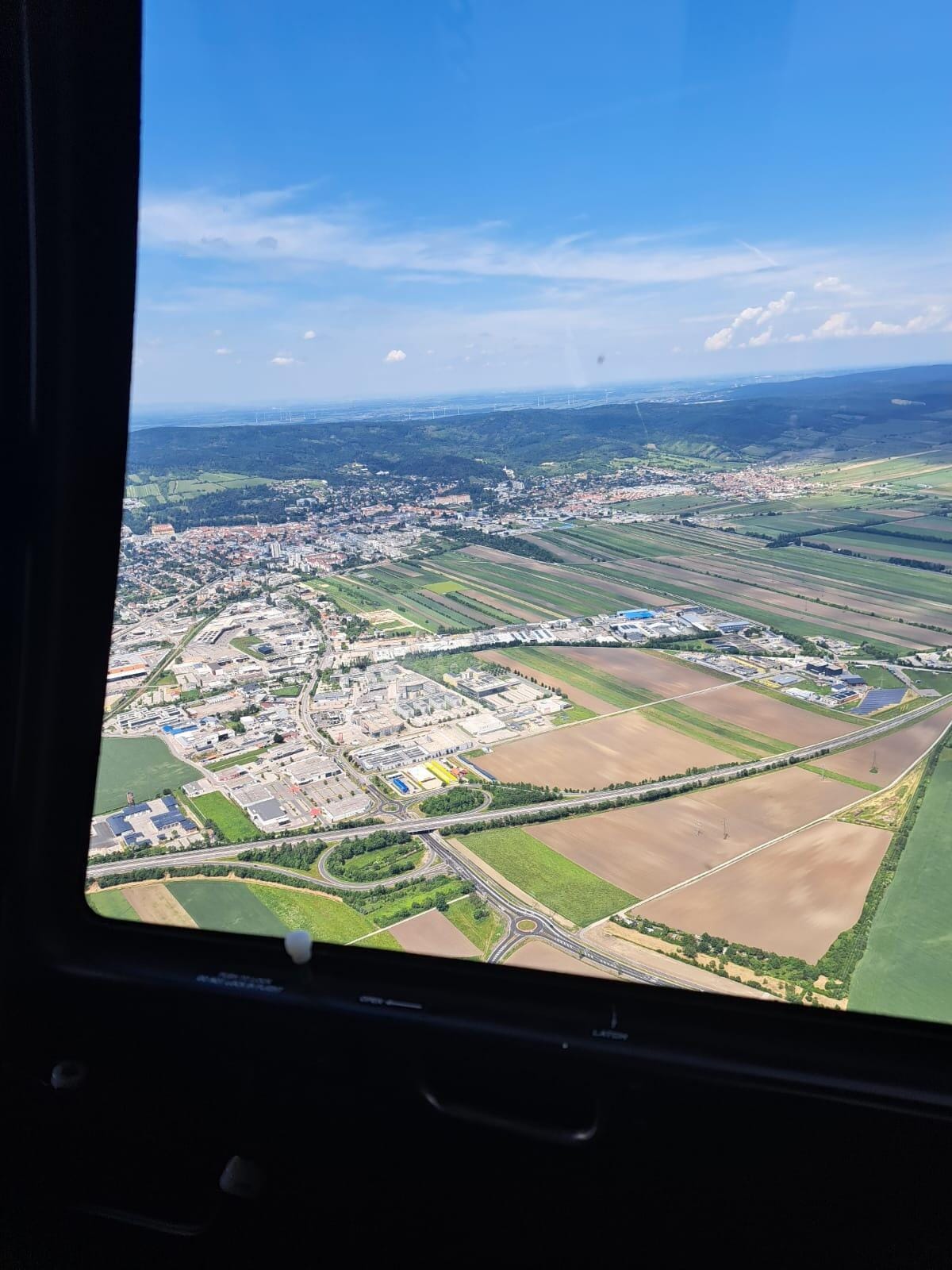 Kleine Burgenlandtour im Helikopter (2-3 Personen)