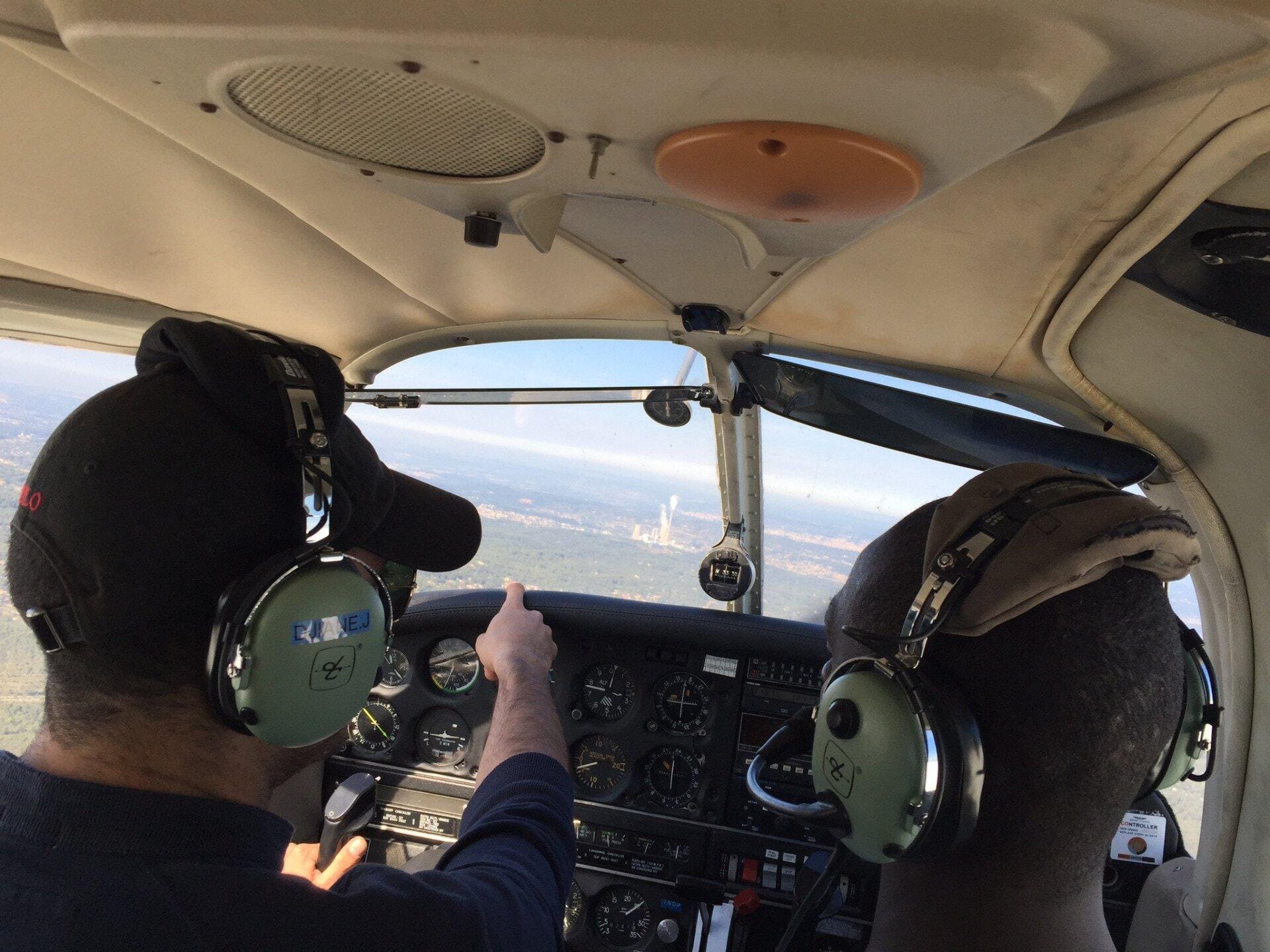 Promenade aérienne parc des calanques rade de Marseille