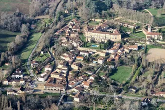 Village de poudenas