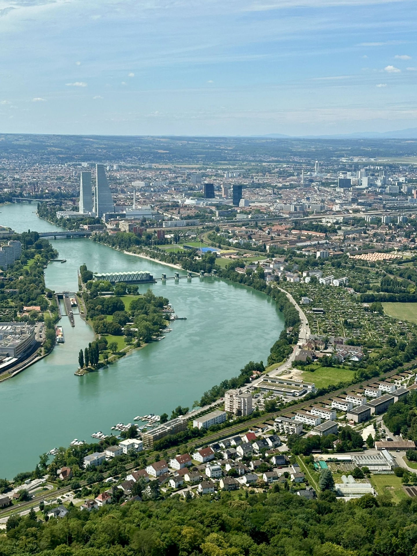 Rundflug mit Zwischenhalt im Bergrestaurant