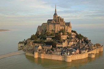 Vol d'excursion : Le Mont-Saint-Michel au soleil