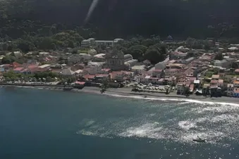 La Martinique, survol nord, Montagne Pelée.