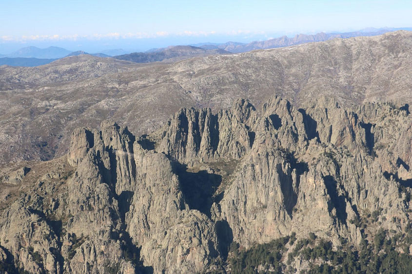 Le Sud Mer et Montagne - DR400
