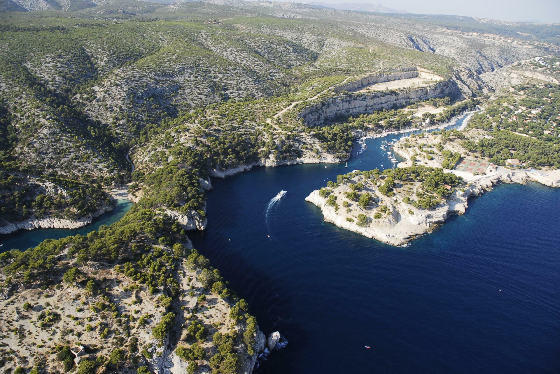 Vol hélicoptère calanques Marseille et Cassis 30 min