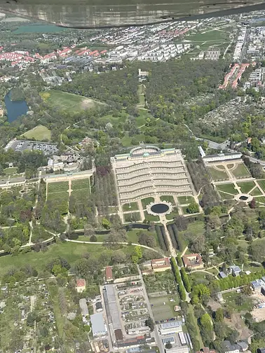 Rundflug um Potsdam und Berlin (Sightseeing flight)