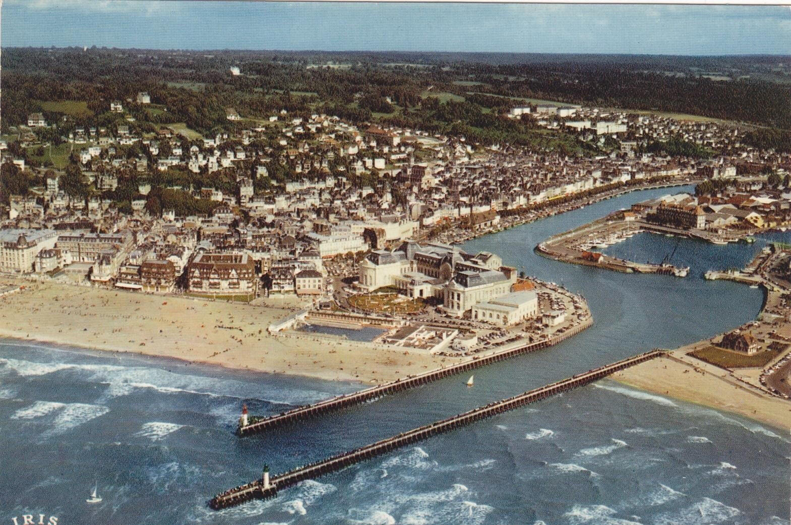 Balade aérienne destination Etretat