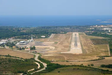 Excursion et déjeuner à Calvi
