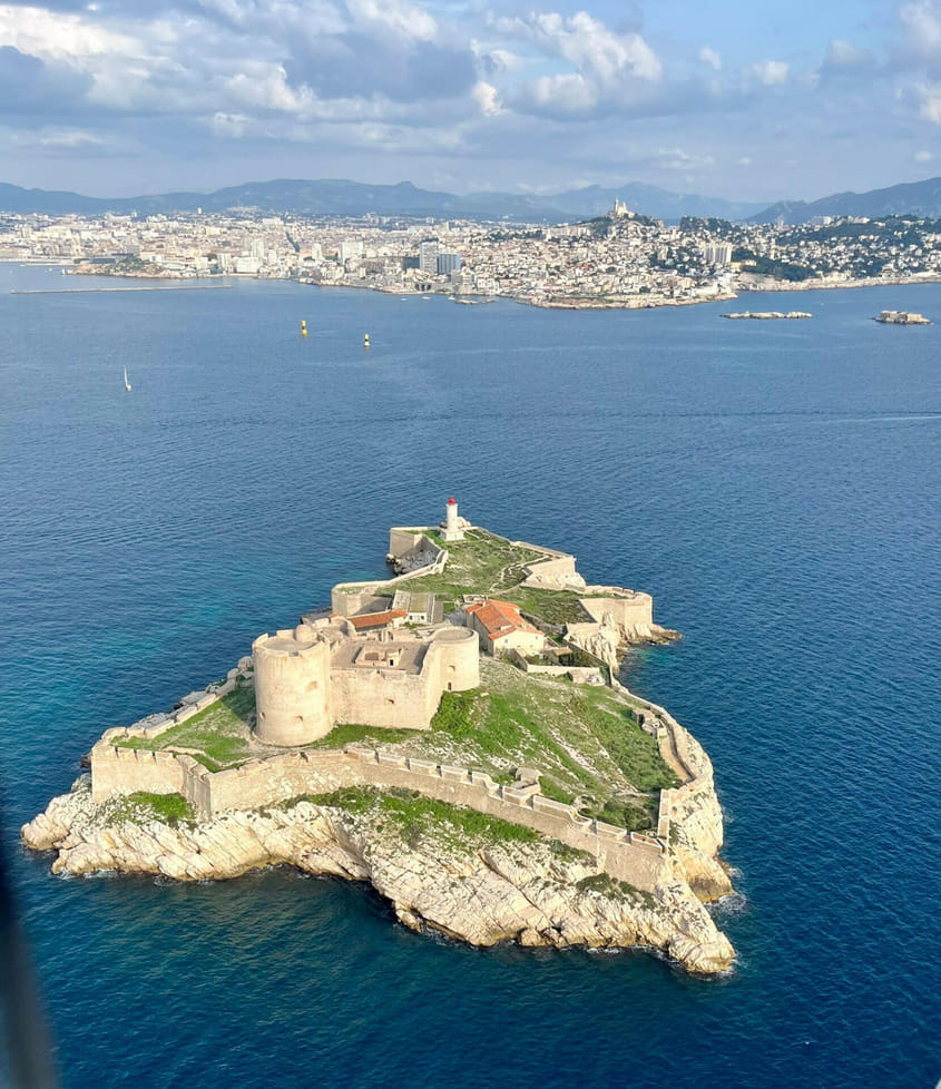 Balade dans la baie de Marseille et sur la côte bleue