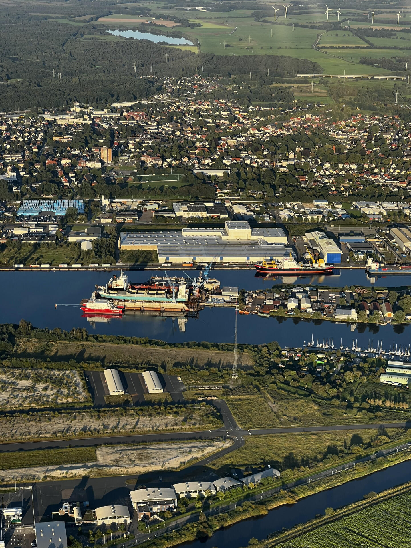 Deine Stadt aus der Luft: Rundflug über Bremen