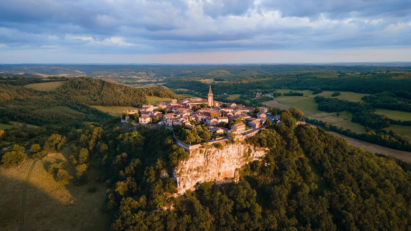 Vol 18 - Gorges de l'Aveyron et Cordes sur Ciel