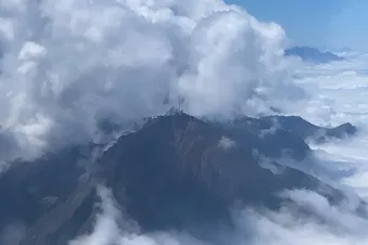 Balade aérienne vers le pic du midi de Bigorre depuis Muret