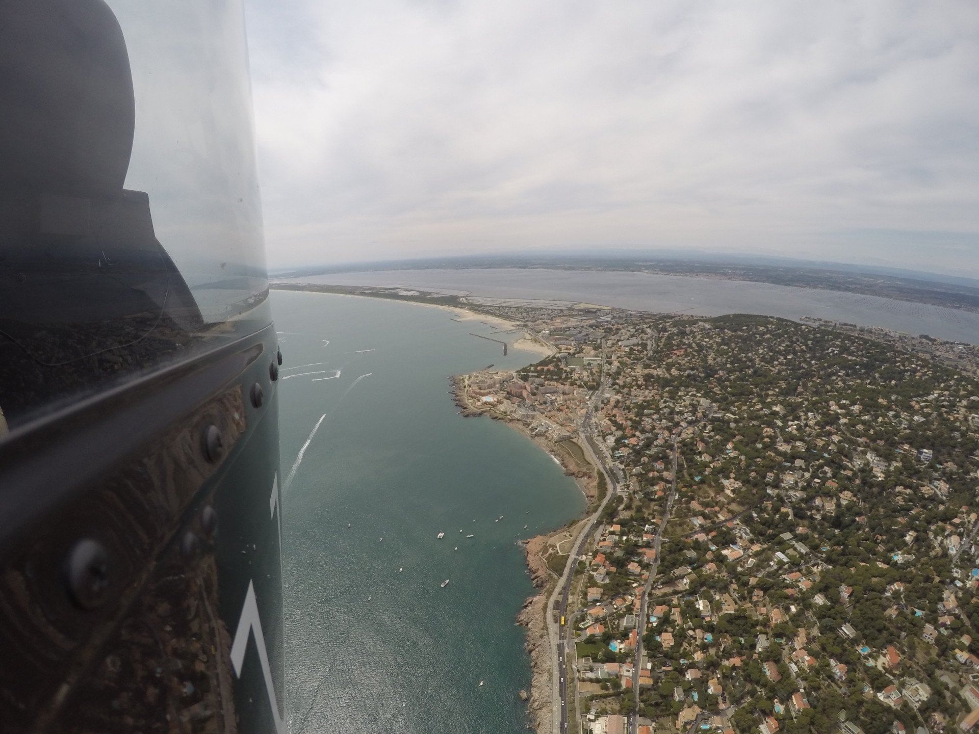 Sète et ses alentours en Hélicoptère - 20 min
