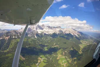 Rundflug wohin du gerne möchtest mit Start in Vilshofen
