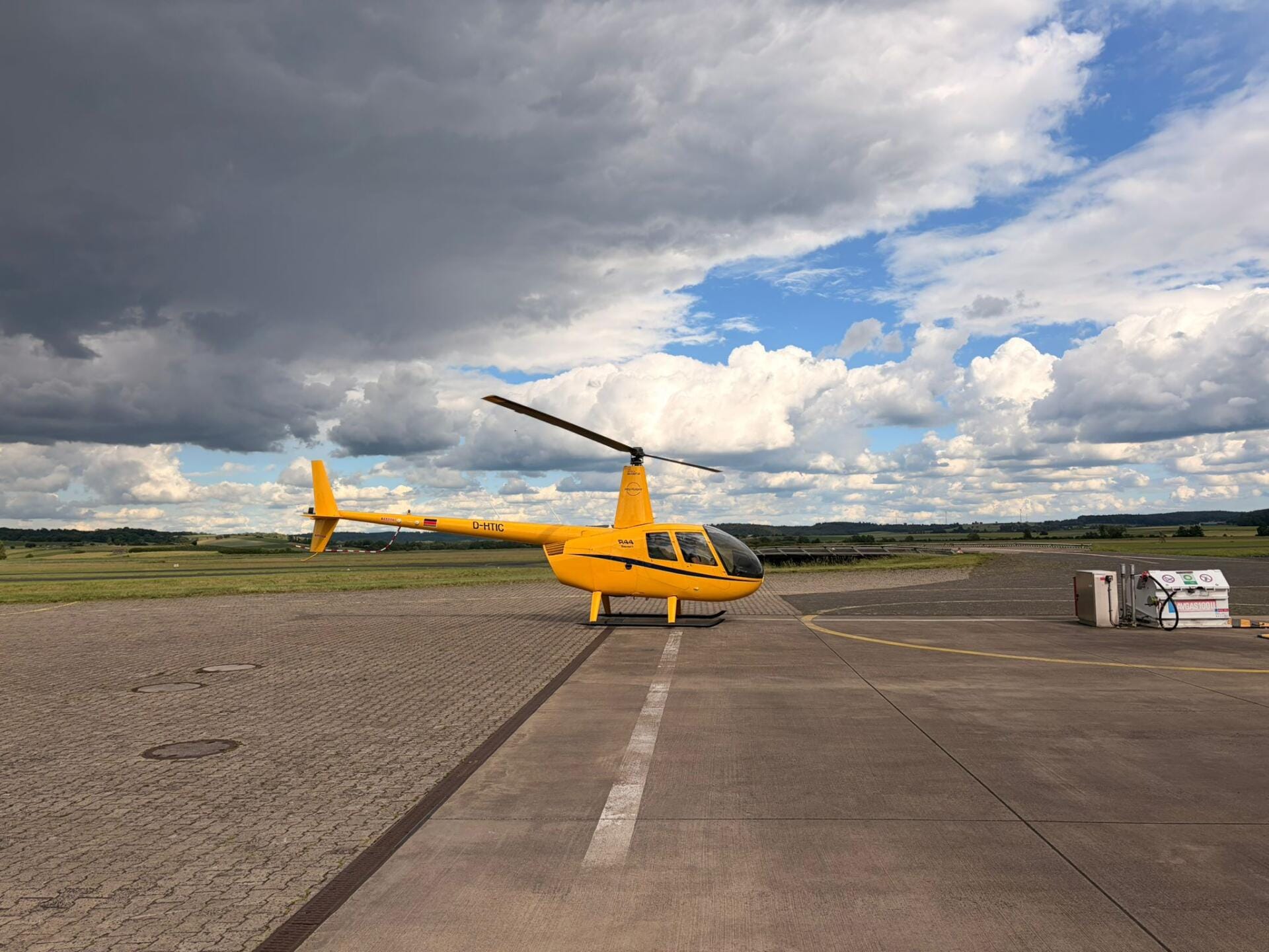 Rundflug Wetterau mit Blick auf Skyline, Taunus, Rhein Main