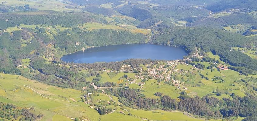 Découverte de l'Ardèche depuis les airs en Evektor !