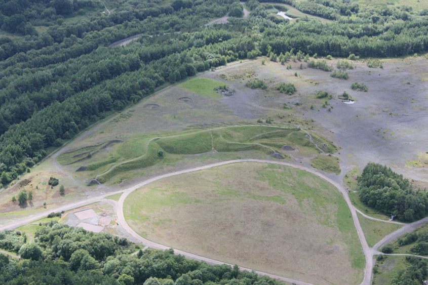 Merlen Mawr (Big Pony) Tour in a Helicopter