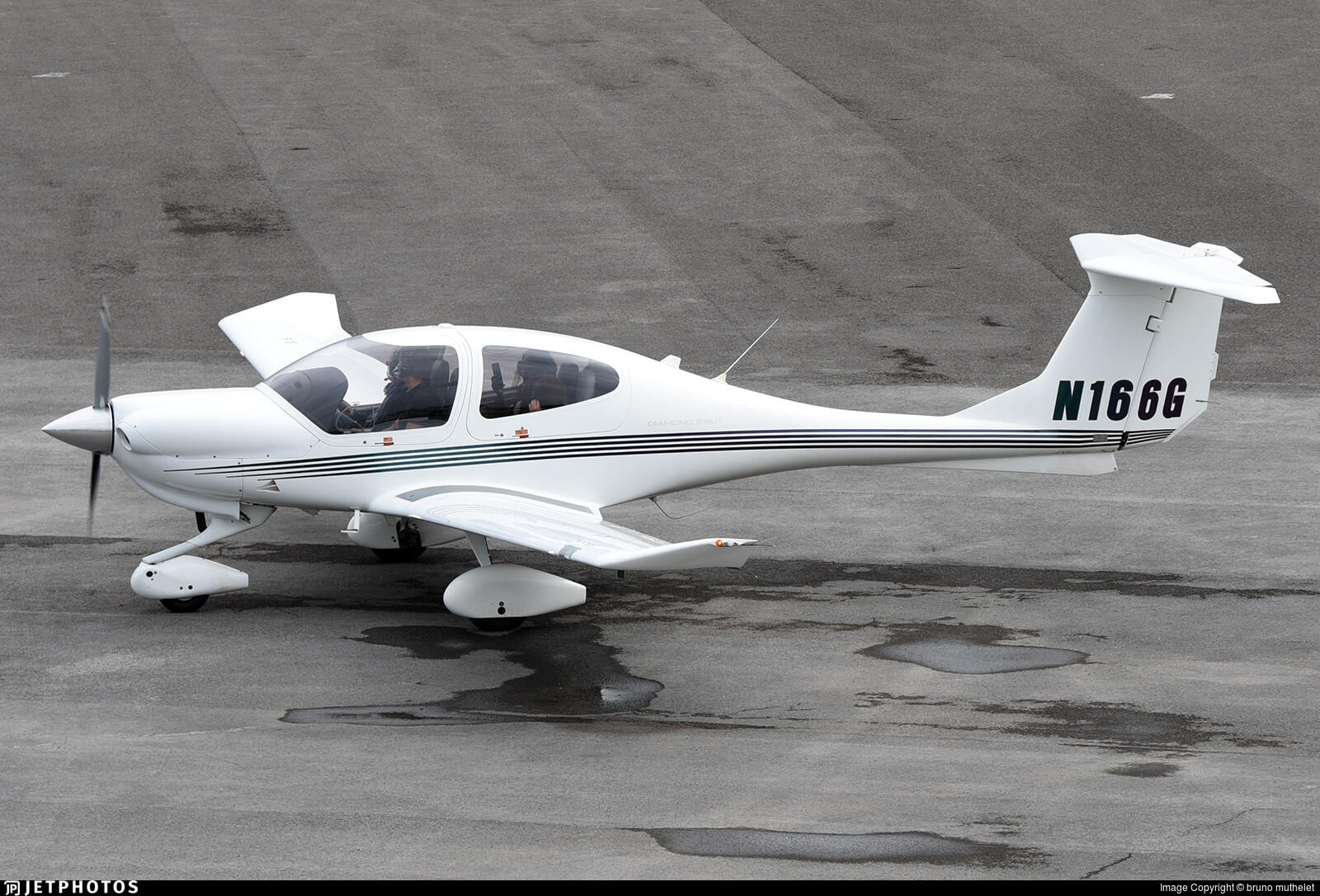Diamond Aircraft DA-40 Glass Cockpit