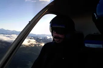 Rundflug eine Stunde mit dem Helikopter Colibri Guimbal G2