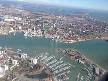 Flight to Portsmouth Lee on Solent