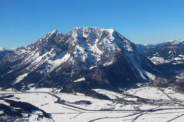 Grosser Alpen-Ausflug mit Zwischenlandung im Ennstal