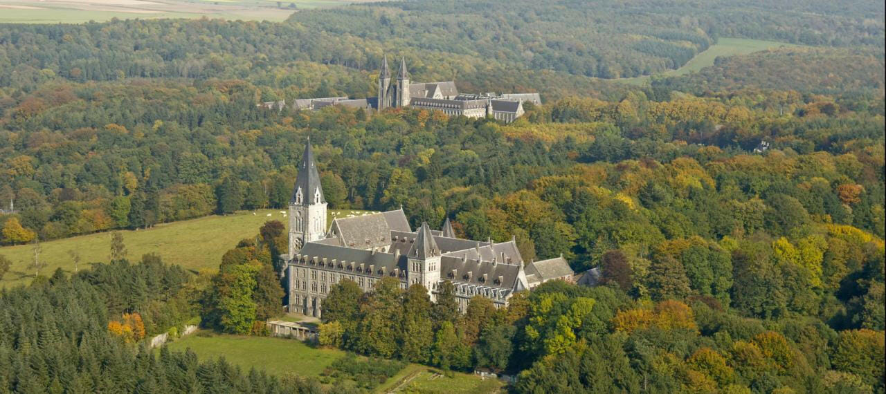 Baptême de l'air en Hélicoptère - Châteaux et Abbayes
