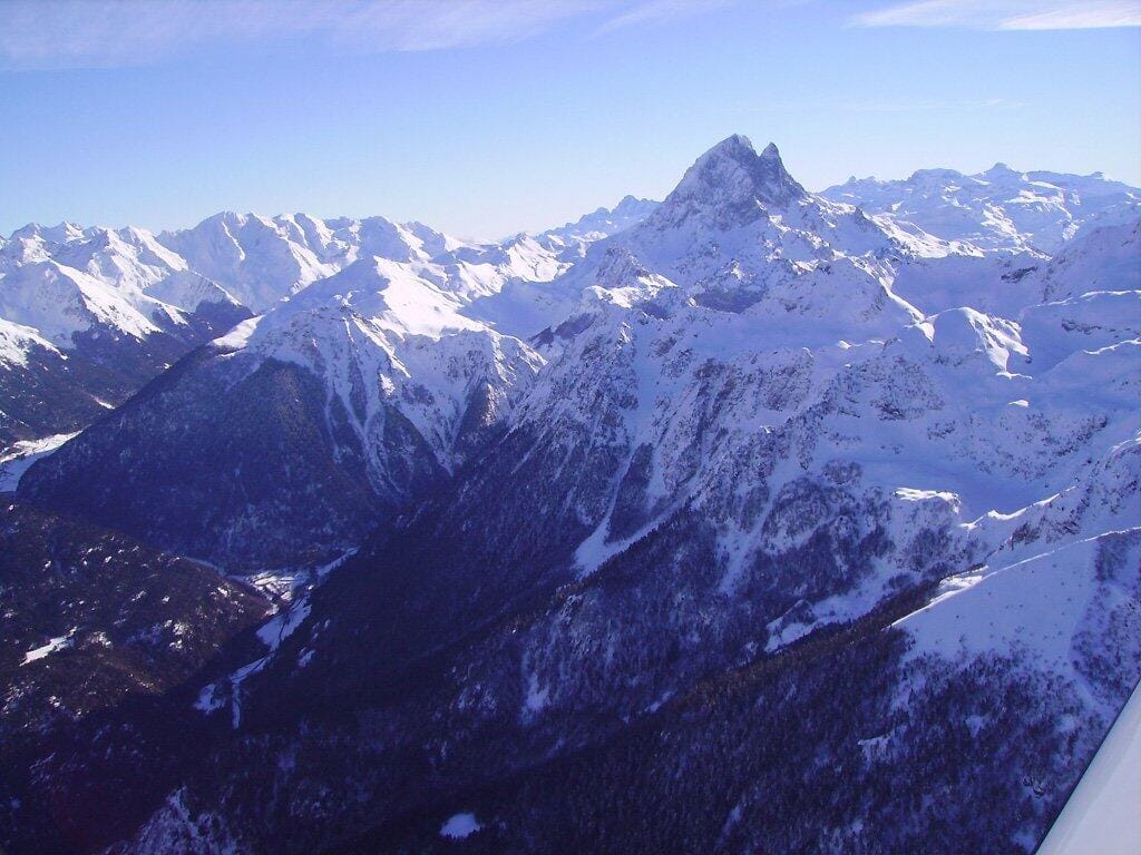 Pics du Midi d'Ossau et de Bigorre, Vignemale et ses lacs