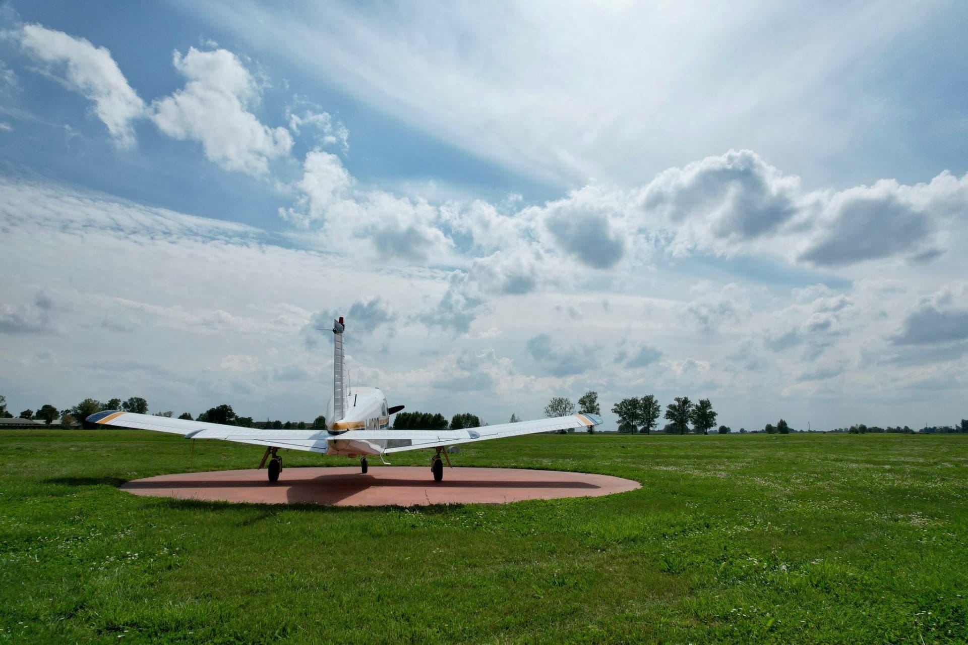 Piper PA28-201 Arrow II