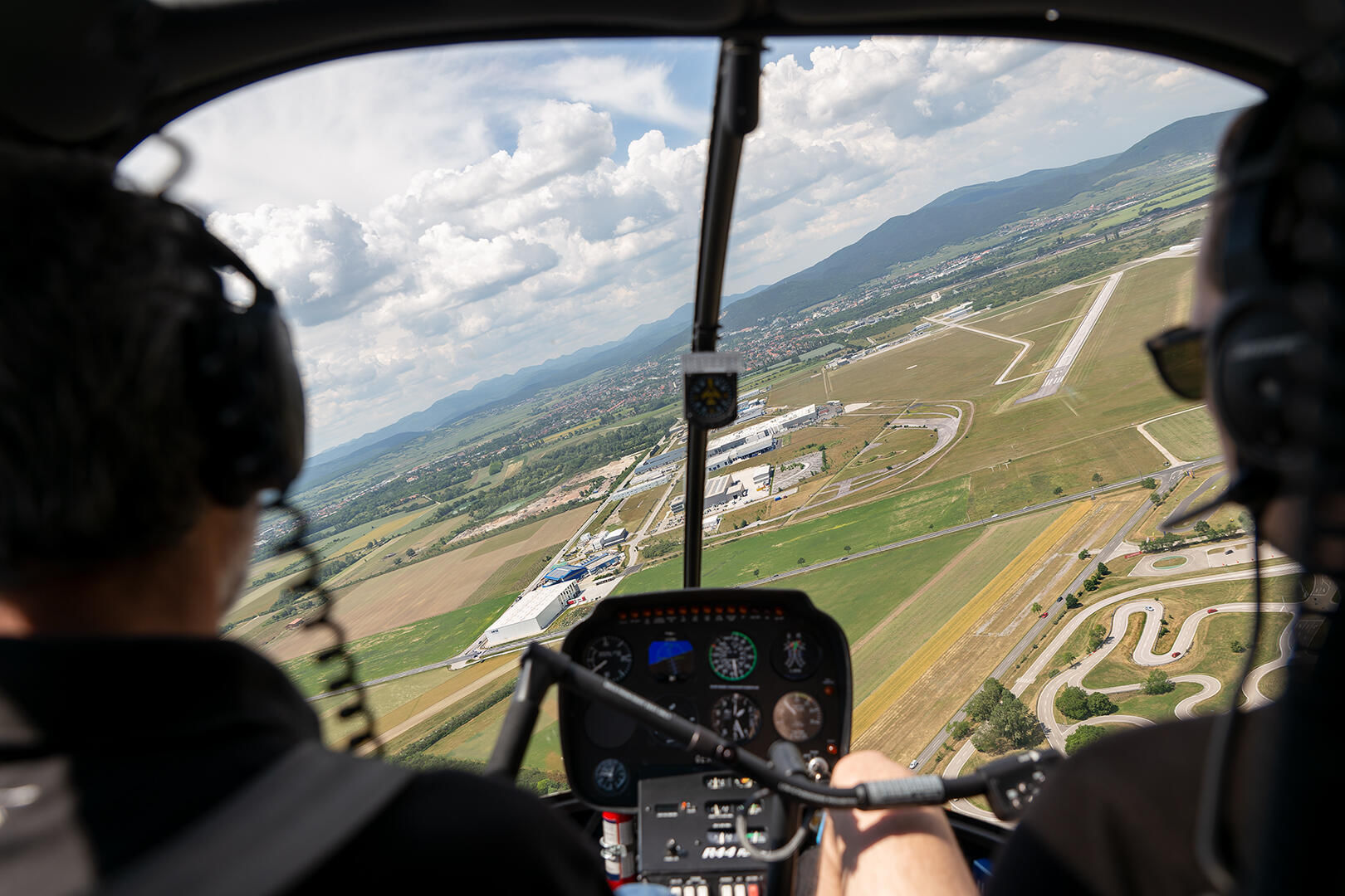 Südliches Wien im Helikopter (2-3 Personen)
