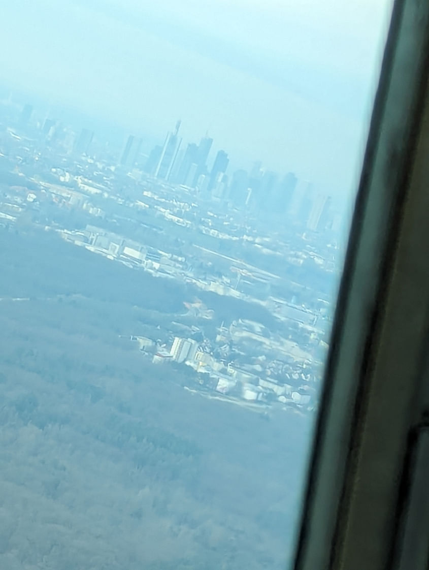 Unvergesslicher Skyline Frankfurt Rundflug