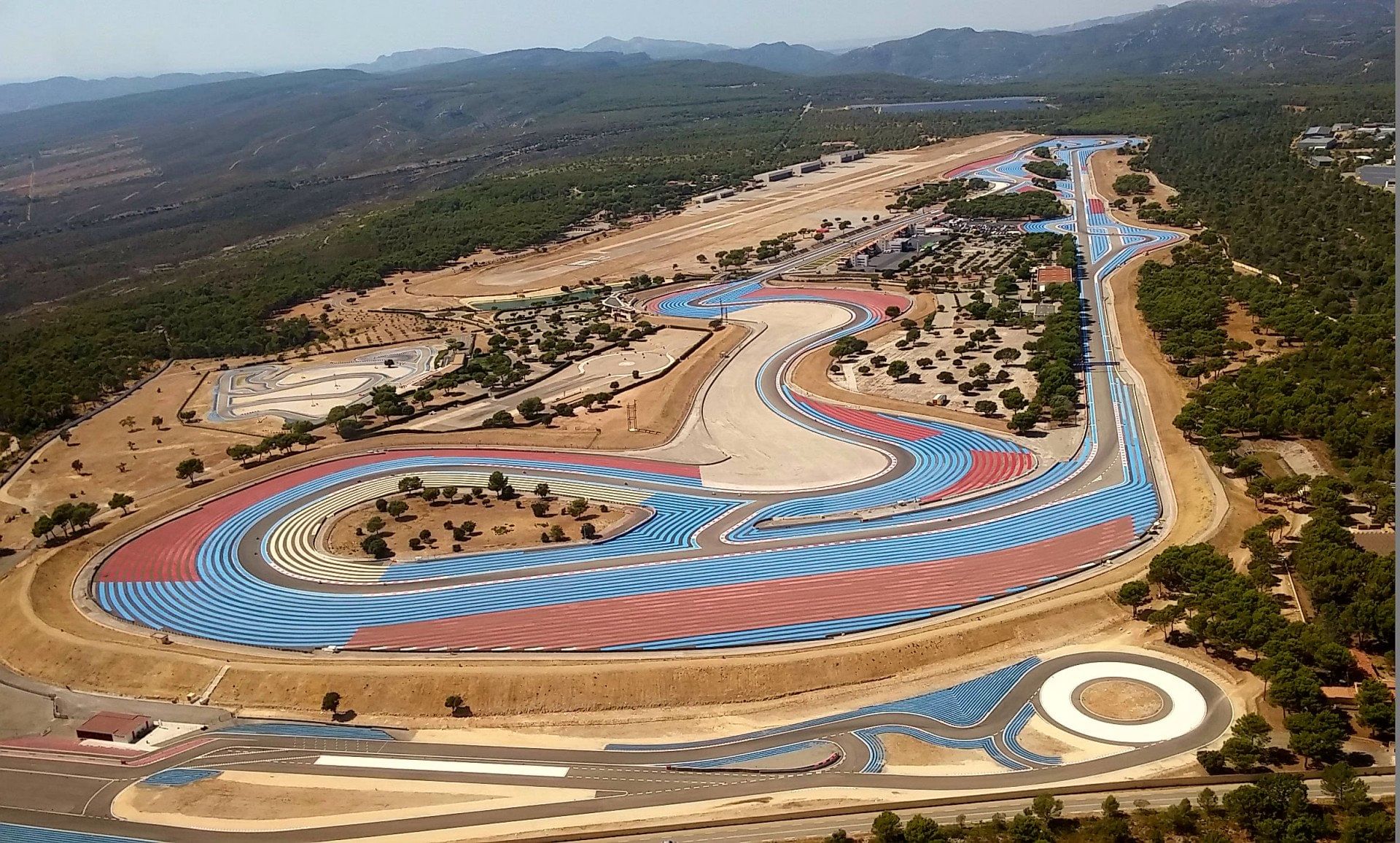 Grand tour Provence Sud en hélicoptère depuis Aix