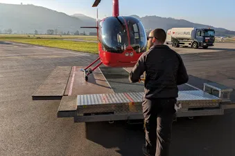 30 min Rundflug im R44, Du bestimmst die Route