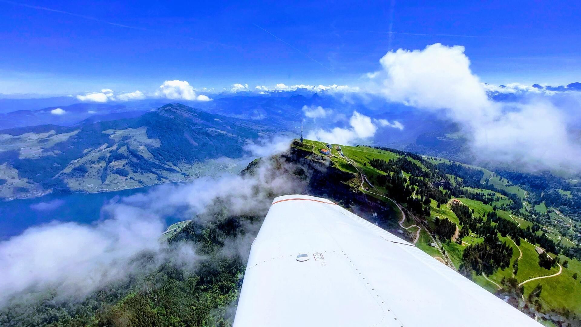 Heiratsantrag aus der Luft