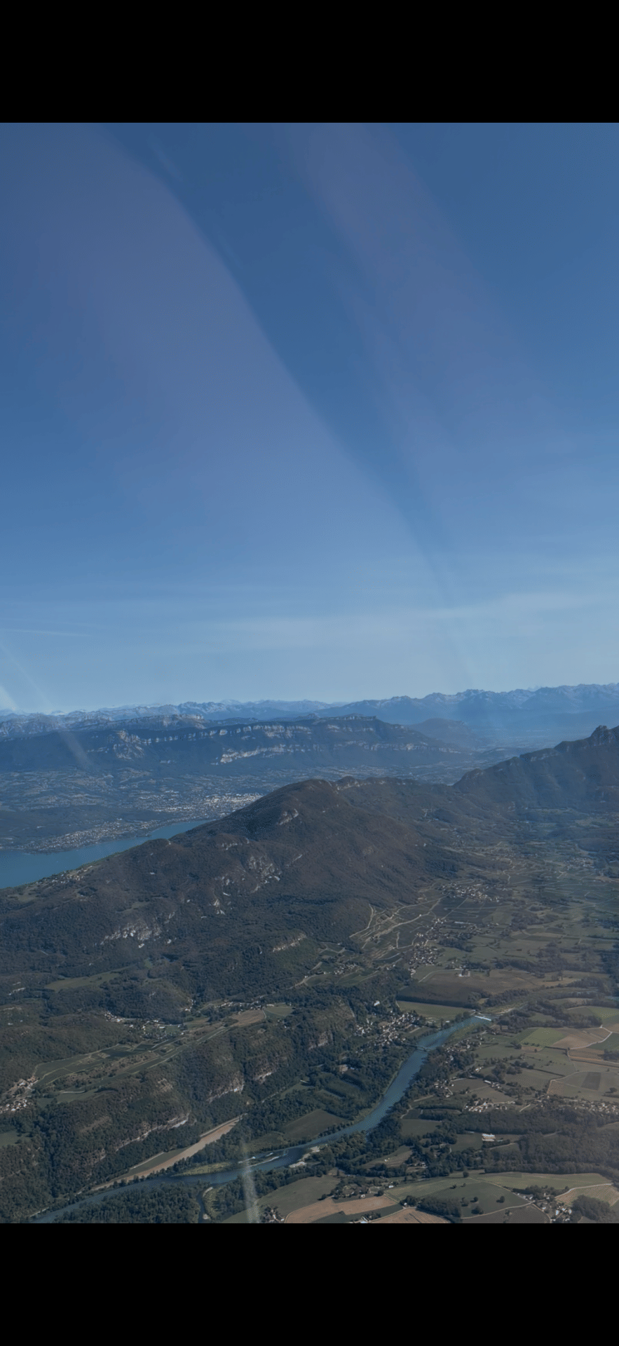 🏔️ Entre lacs et montagnes : découvrez la Savoie du ciel