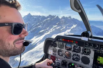 Survol des chateaux de Vaux-le-Vicomte et de l'Est parisien