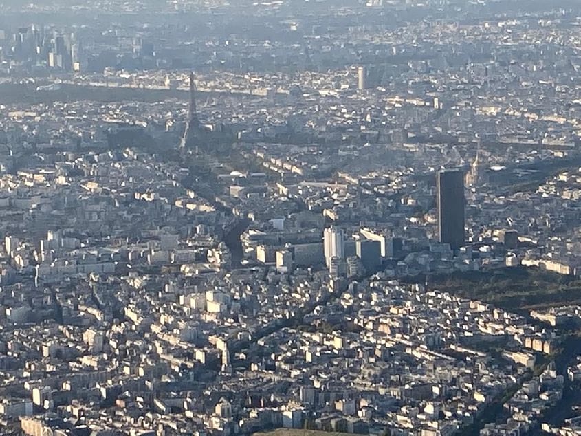 Découvrez l'ouest de Paris depuis les airs !