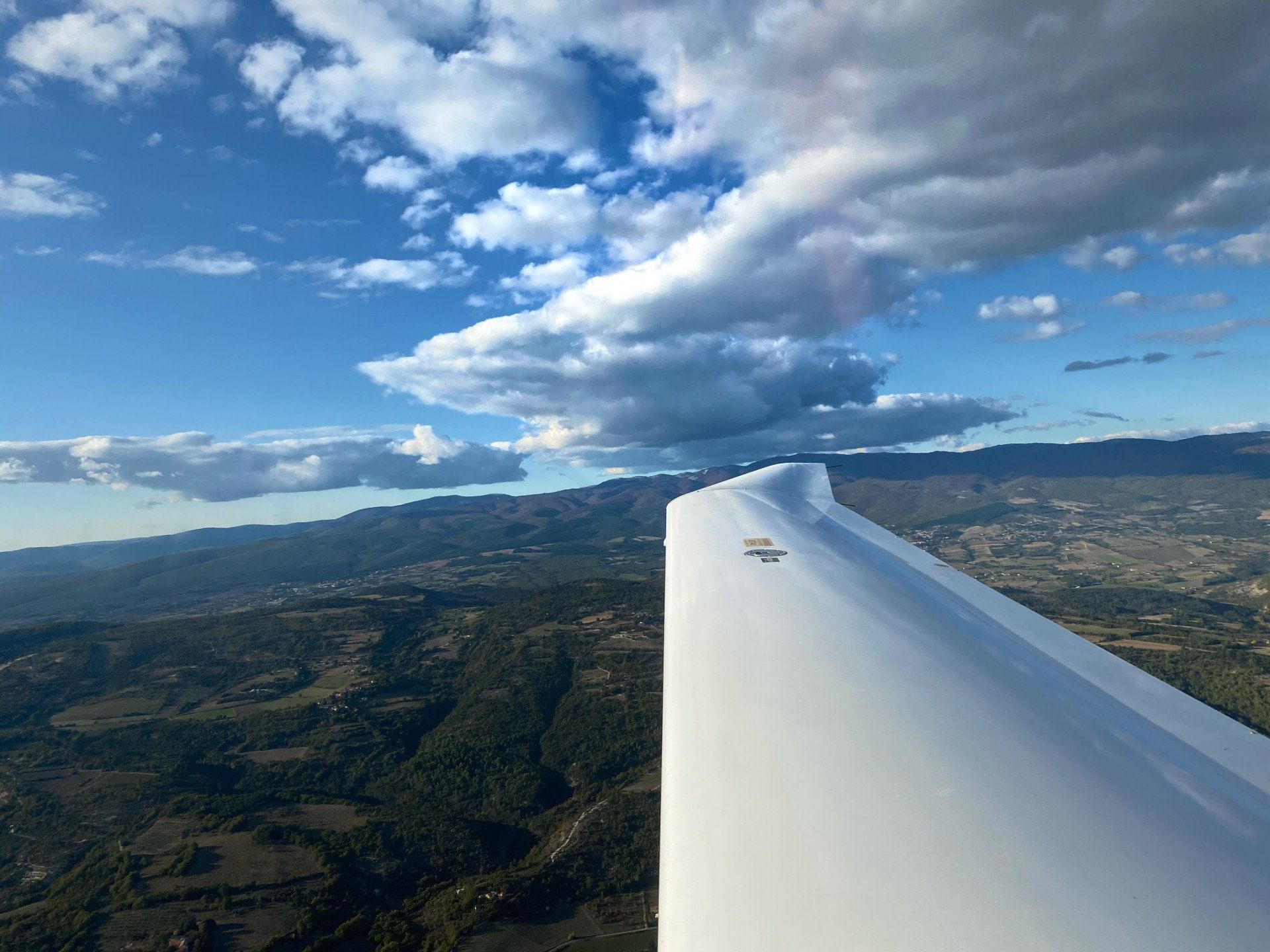 Alpes-de-Hte-Provence (Gap, Sisteron, les Mées)  2 ou 3 PAX