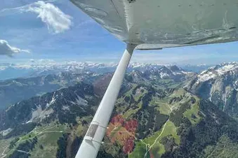 Un vol au cœur des Préalpes  ✈️🏔️
