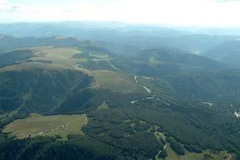 Sommets vosgiens - Des ballons aux chateaux