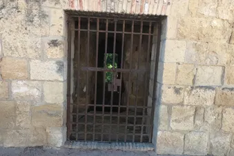 Andalusia Express: Fly from Faias to Córdoba Mosque