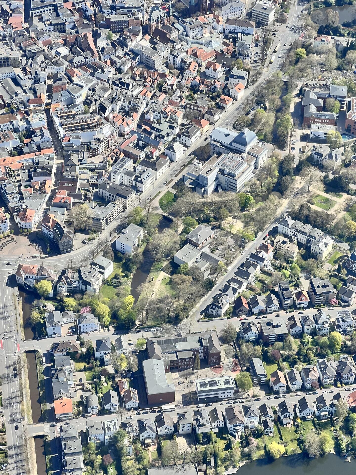 Rundflug über Oldenburg  Die Residenzstadt von oben erleben!