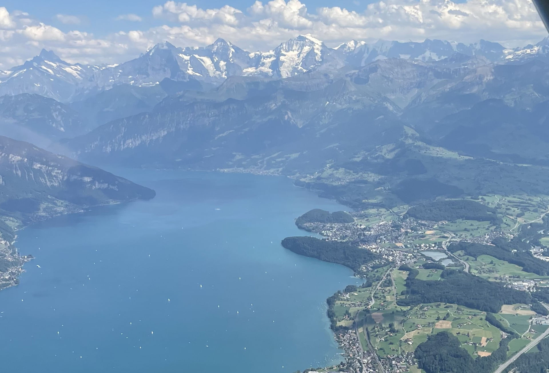 Thunersee, Spiez, Hintergrund Eiger, Mönch, Jungfraujoch, Jungfrau