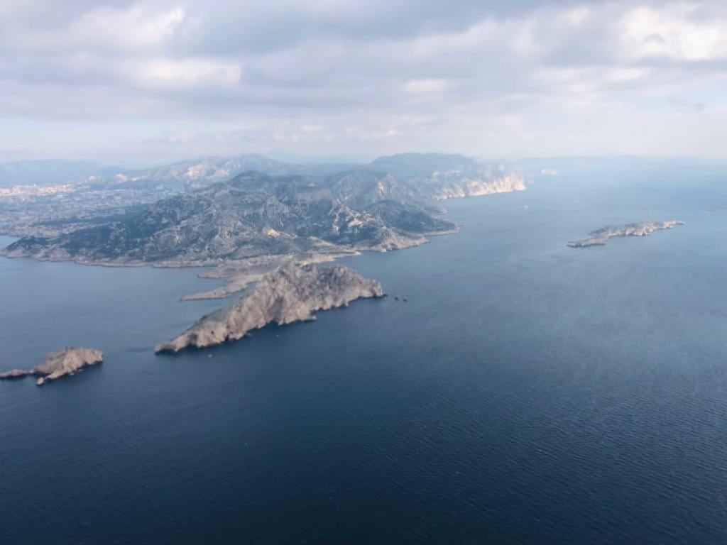 Survol en hélico : Camargue, Calanques de Marseille & Cassis