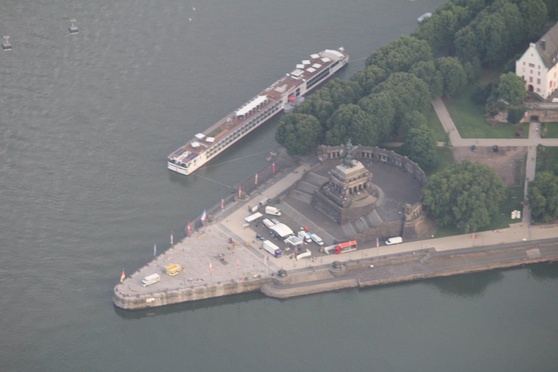 Rhein/Mosel Rundflug über Koblenz, Nürburgring zur Hocheifel