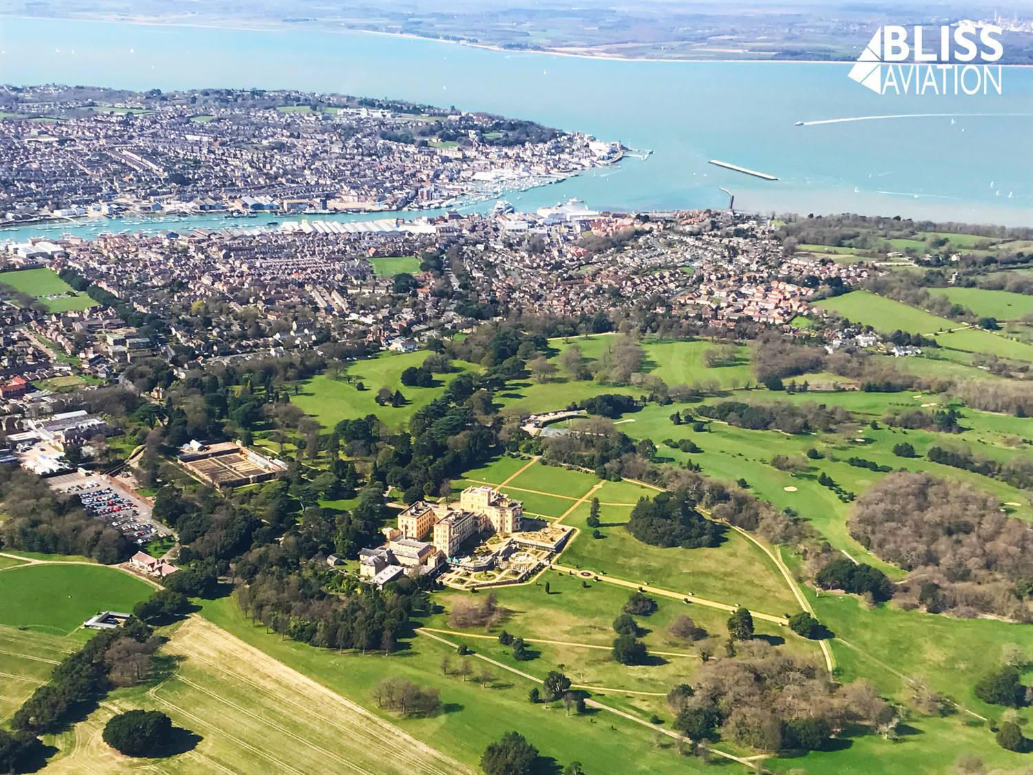 30 Min Trial Helicopter Flying Lesson in an R44