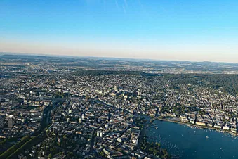 Rundflug ab Flugplatz Speck mit oder ohne Restaurantbesuch