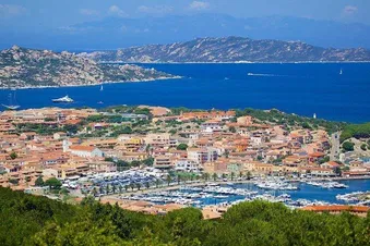 Vol aller-retour de Cuers-PierreFeu à Olbia (Sardaigne)